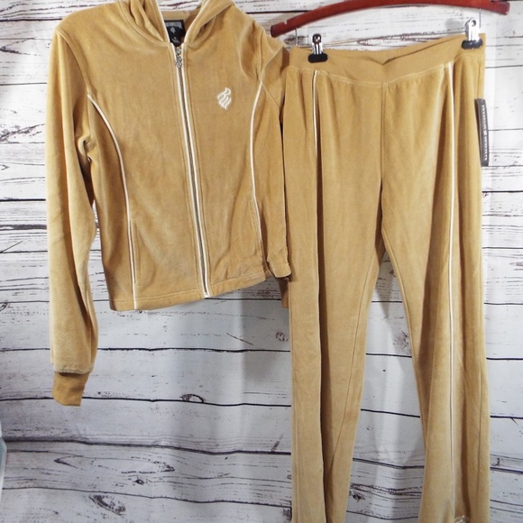 Rocawear Pants - Rocawear Zip-up Tracksuit Exercise 2 PC Set M**